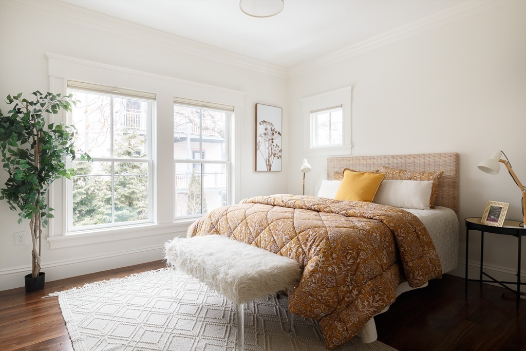 22 Clinton St #22 Cambridge, MA 02139