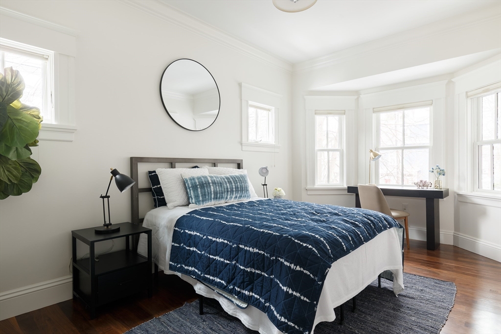 22 Clinton St #22 Cambridge, MA 02139