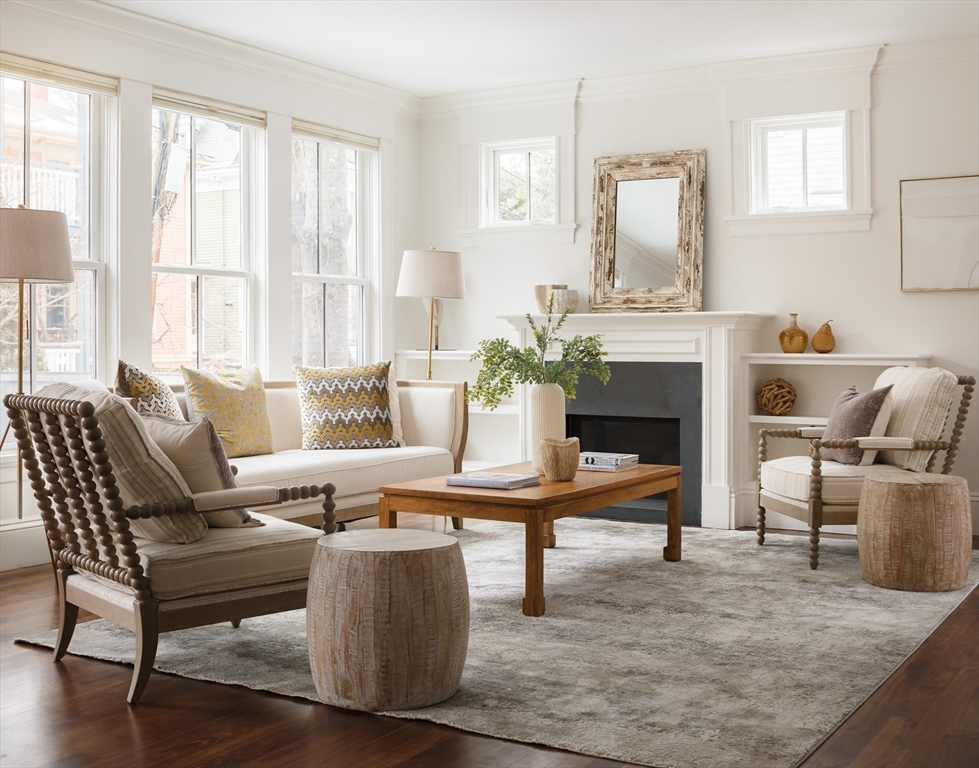 22 Clinton St #22 Cambridge, MA 02139