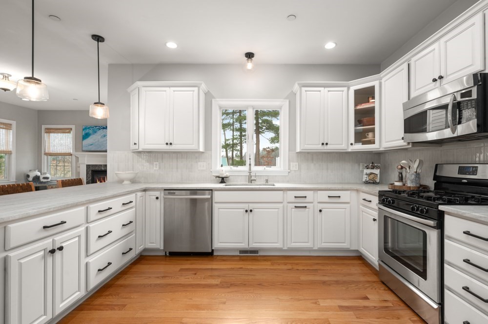 8 Gates Ln #A Wakefield, MA 01880