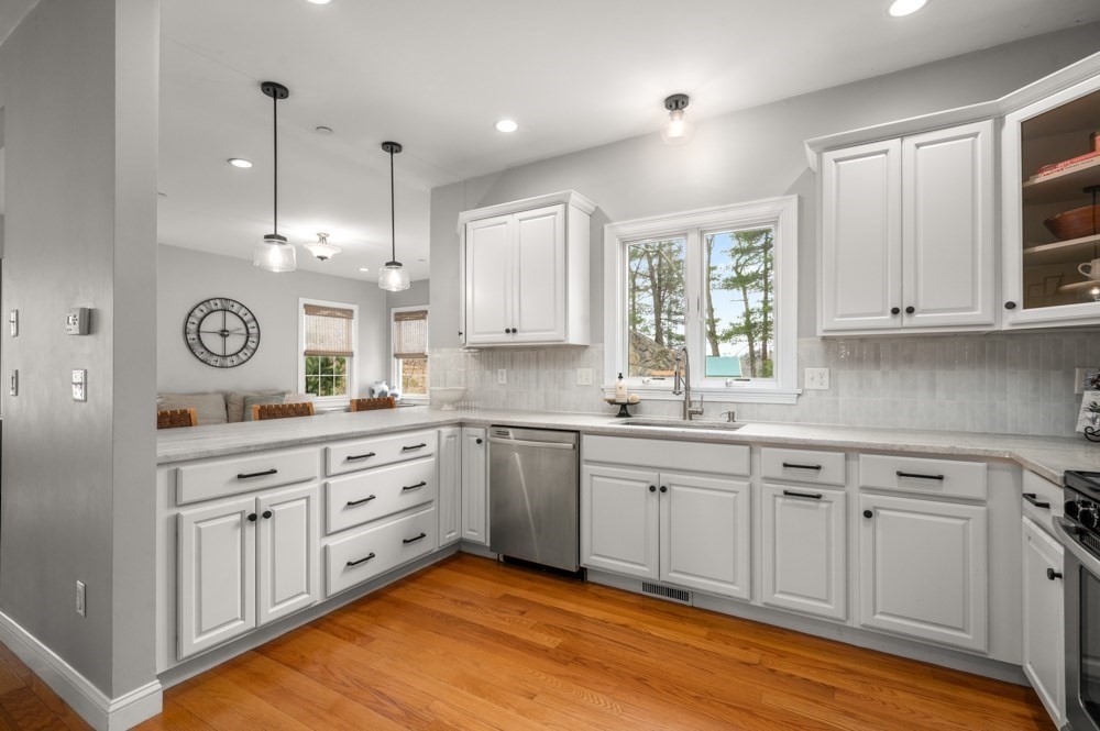 8 Gates Ln #A Wakefield, MA 01880