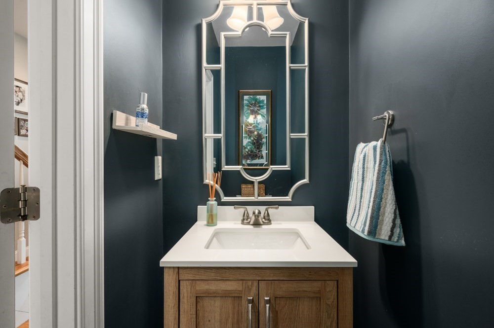 8 Gates Ln #A Wakefield, MA 01880