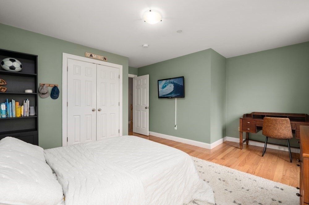 8 Gates Ln #A Wakefield, MA 01880