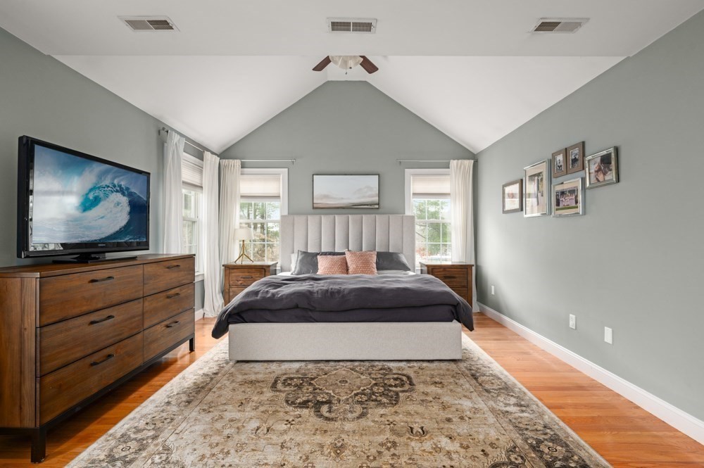 8 Gates Ln #A Wakefield, MA 01880