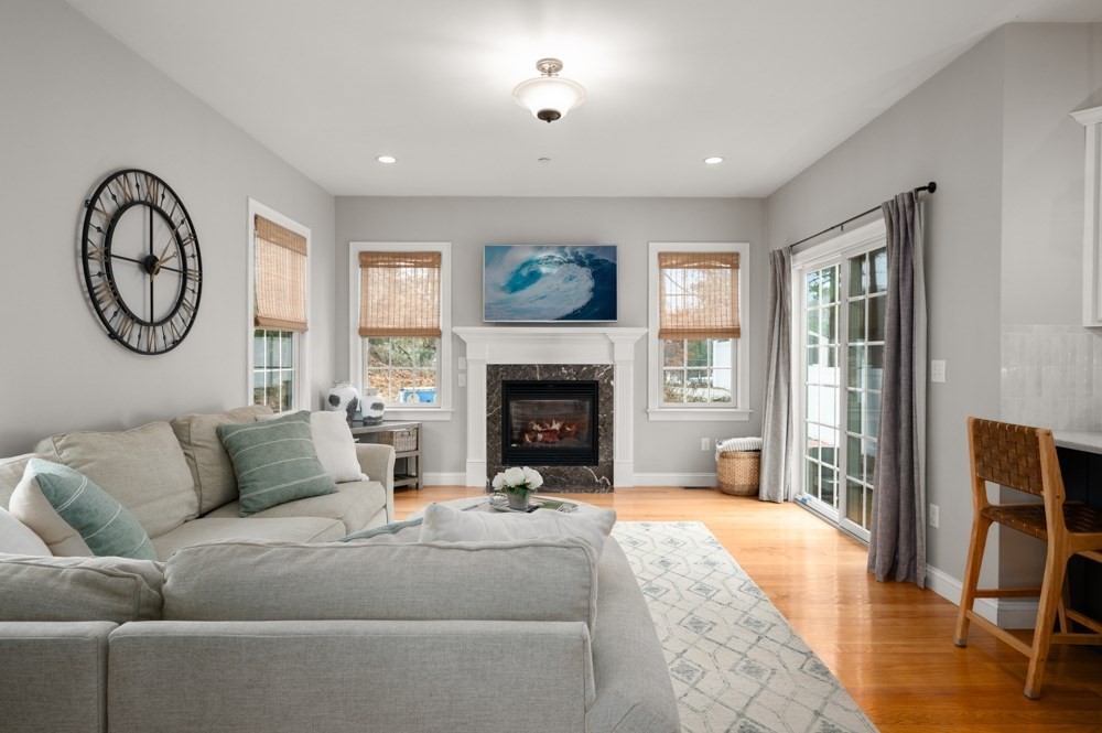 8 Gates Ln #A Wakefield, MA 01880