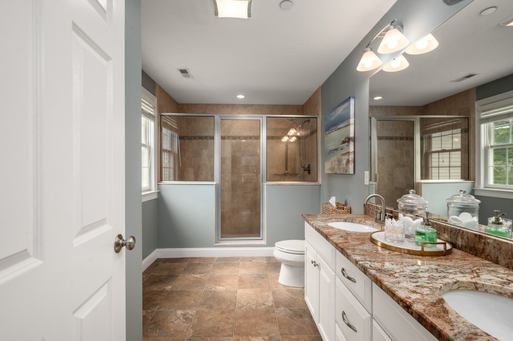 8 Gates Ln #A Wakefield, MA 01880