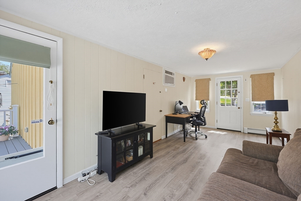 19 Belmont Rd Wakefield, MA 01880