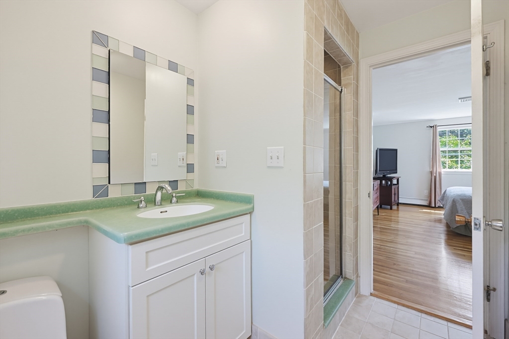 19 Belmont Rd Wakefield, MA 01880