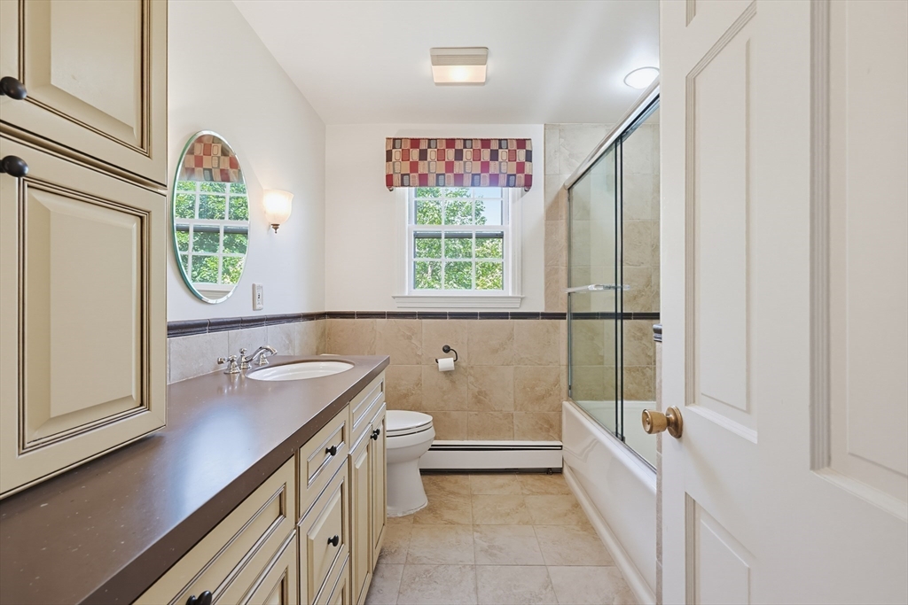 19 Belmont Rd Wakefield, MA 01880