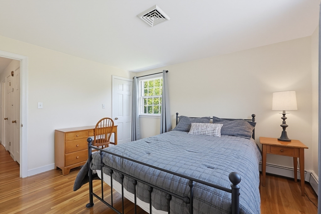 19 Belmont Rd Wakefield, MA 01880
