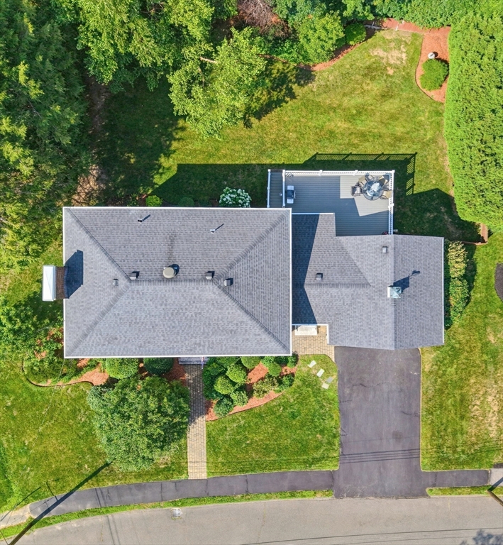 19 Belmont Rd Wakefield, MA 01880
