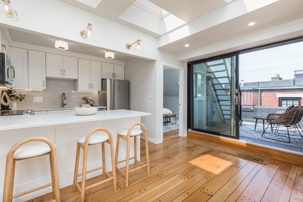 140 Charles St #3