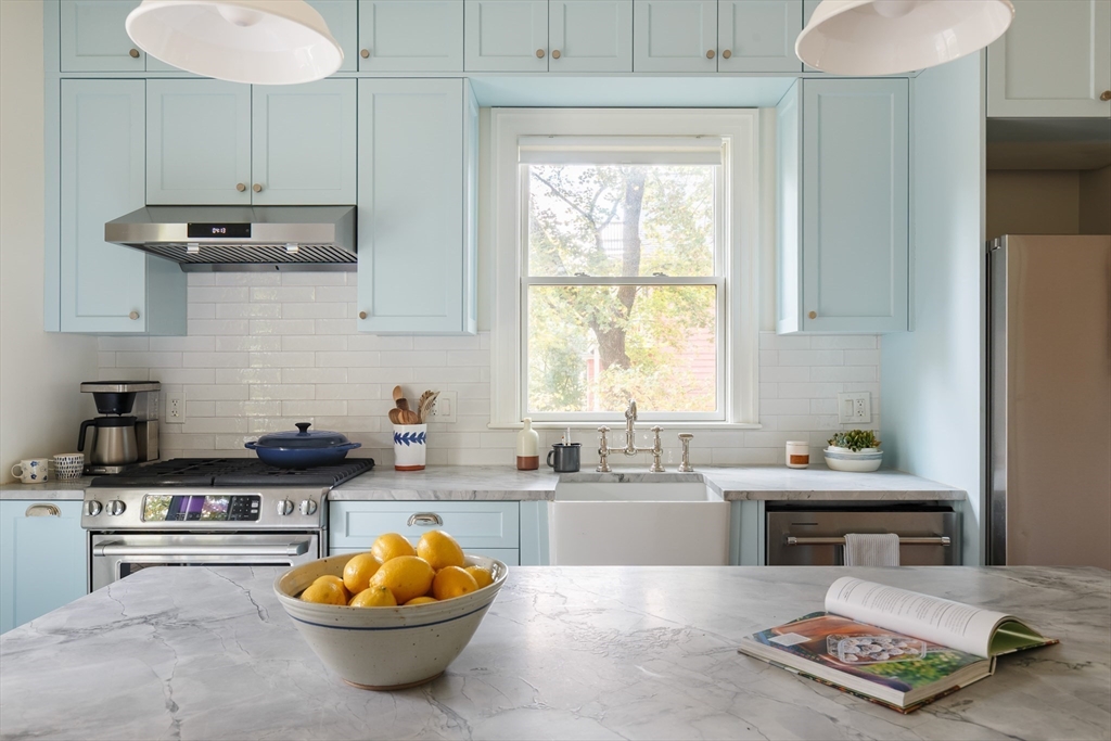 465 Huron Ave #1 Cambridge, MA 02138