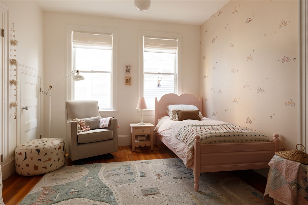 465 Huron Ave #1 Cambridge, MA 02138