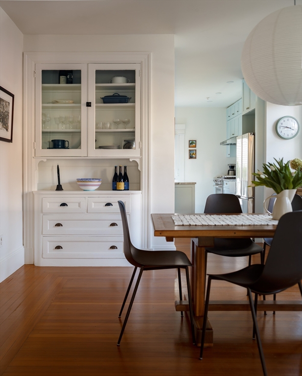 465 Huron Ave #1 Cambridge, MA 02138