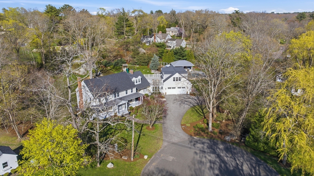 5 Seal Cv Ln Hingham, MA 02043
