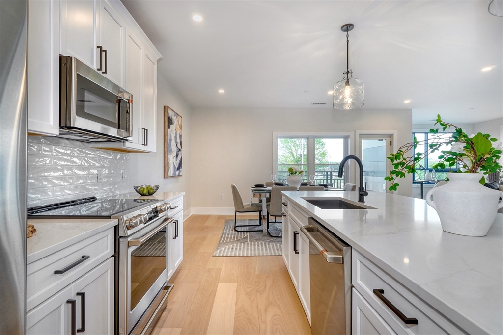 62 Foundry St #416 Wakefield, MA 01880