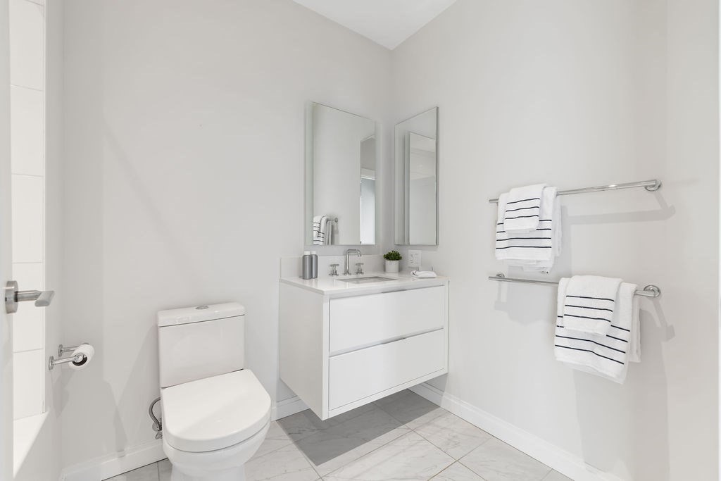 100 Shawmut Ave #807 Boston, MA 02118