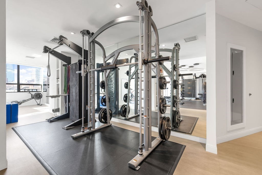 100 Shawmut Ave #807 Boston, MA 02118