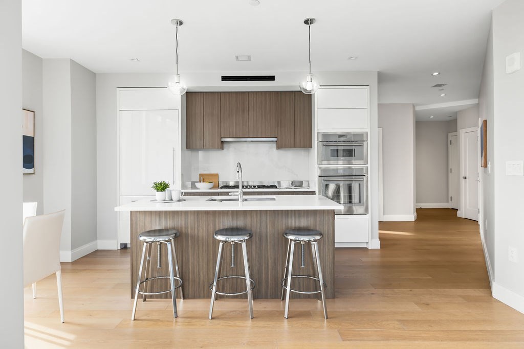 100 Shawmut Ave #807 Boston, MA 02118