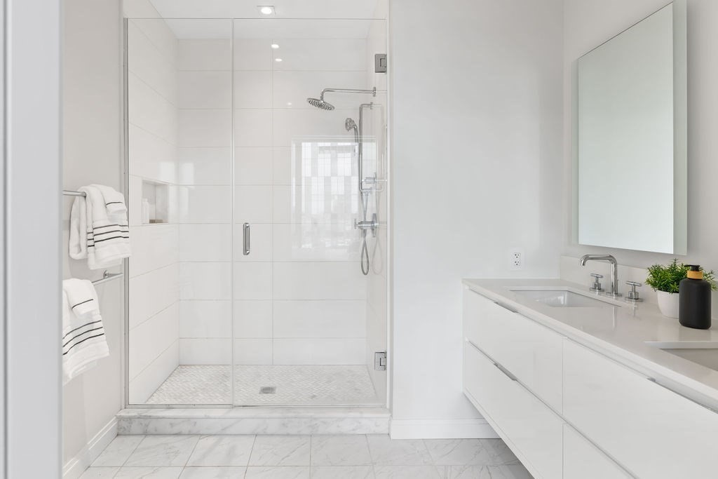 100 Shawmut Ave #807 Boston, MA 02118