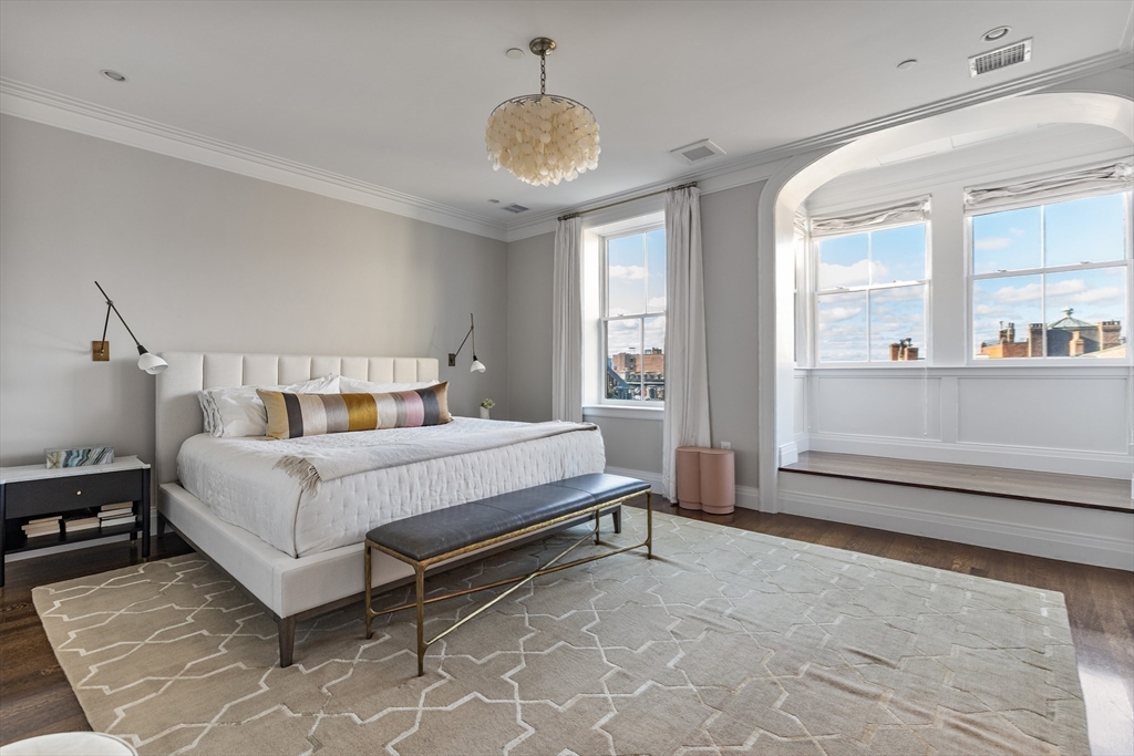 4 Joy St #PH Boston, MA 02108