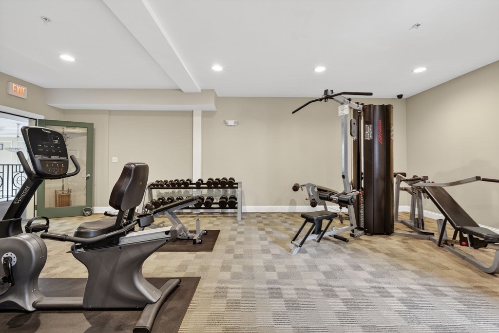 248 Albion St #315 Wakefield, MA 01880