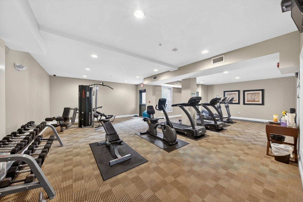 248 Albion St #315 Wakefield, MA 01880