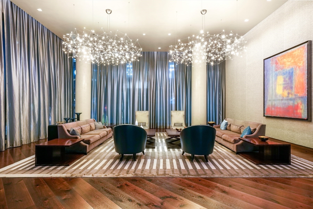 1 Franklin St #4802 Boston, MA 02110