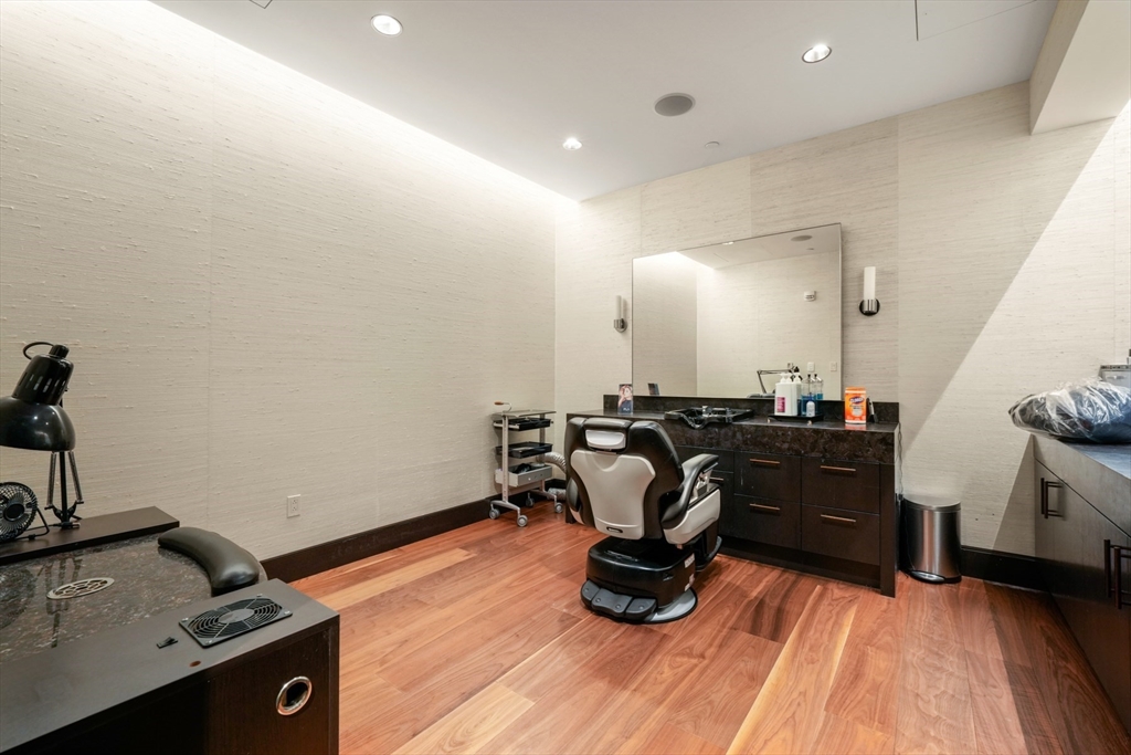 1 Franklin St #4802 Boston, MA 02110