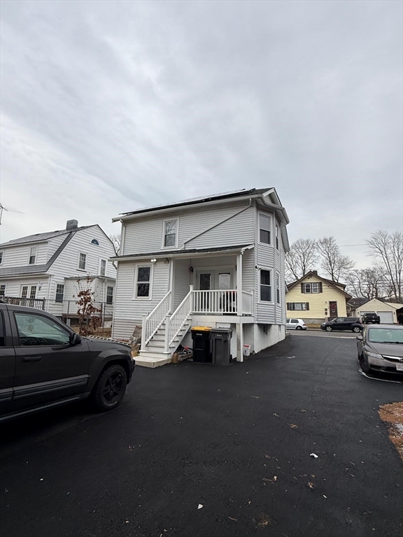 69 Gilbert St Framingham, MA 01702