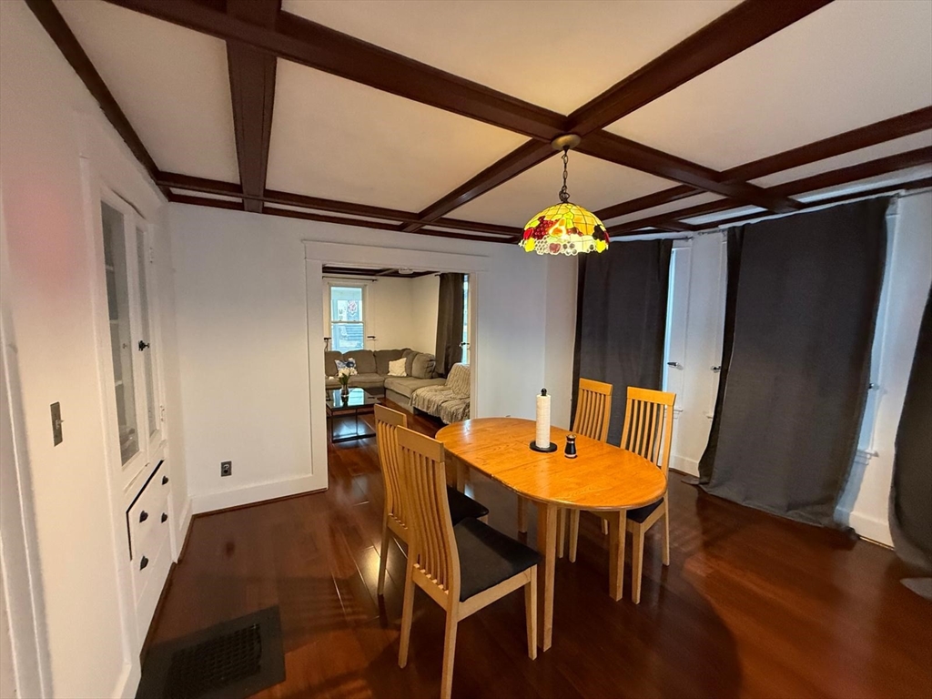 69 Gilbert St Framingham, MA 01702