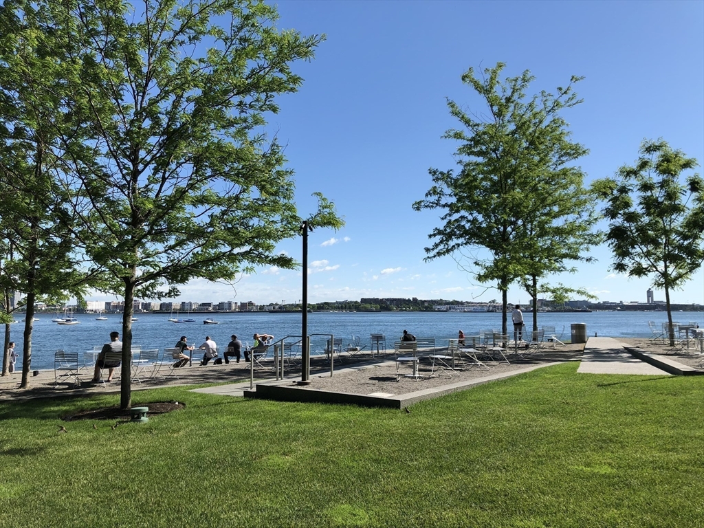 22 Liberty Dr #8H Boston, MA 02210