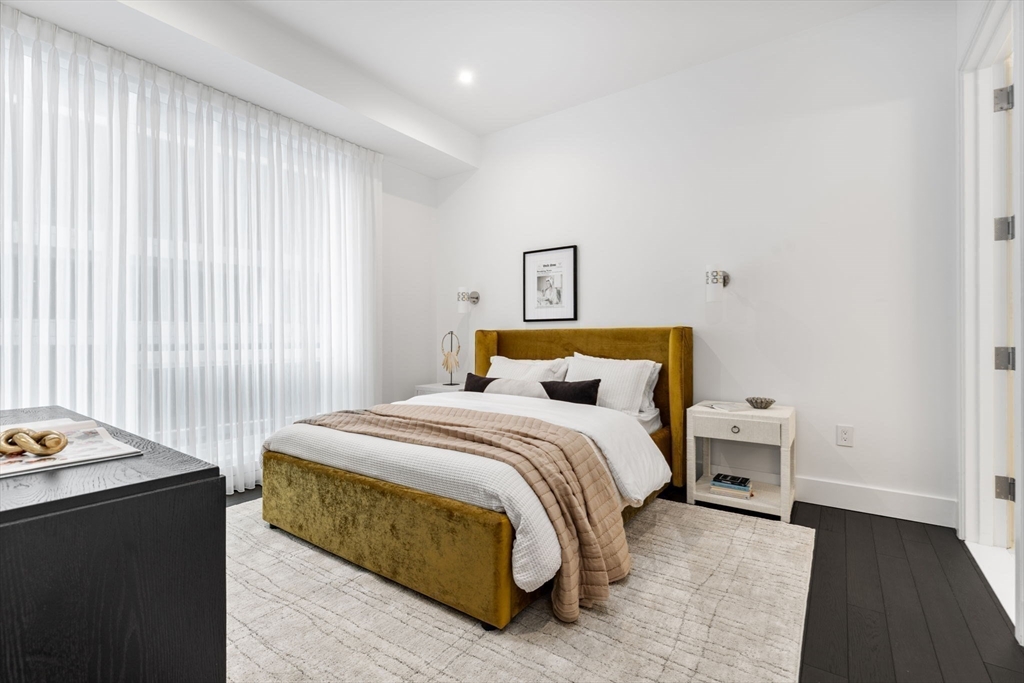 22 Liberty Dr #8H Boston, MA 02210