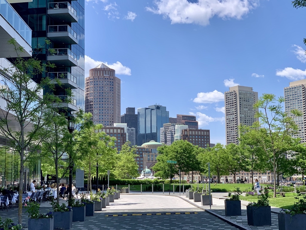 22 Liberty Dr #8H Boston, MA 02210