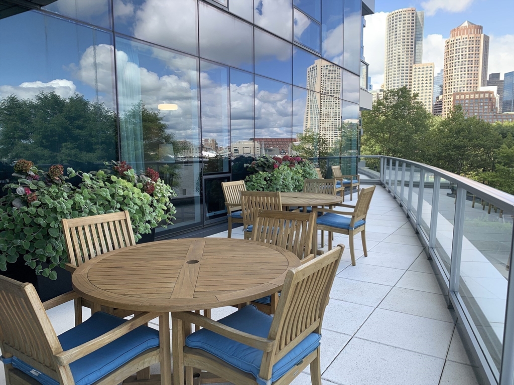 22 Liberty Dr #8H Boston, MA 02210