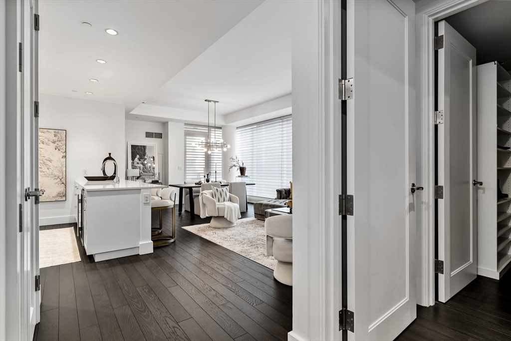 22 Liberty Dr #8H Boston, MA 02210