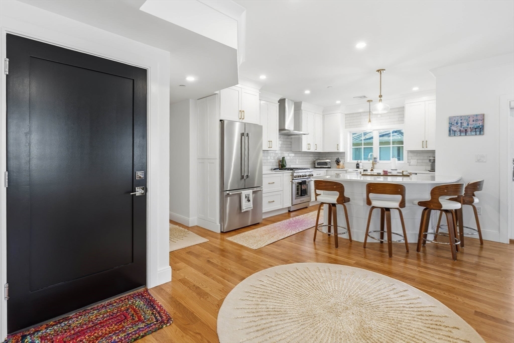 20 Lawrence St #2 Wakefield, MA 01880