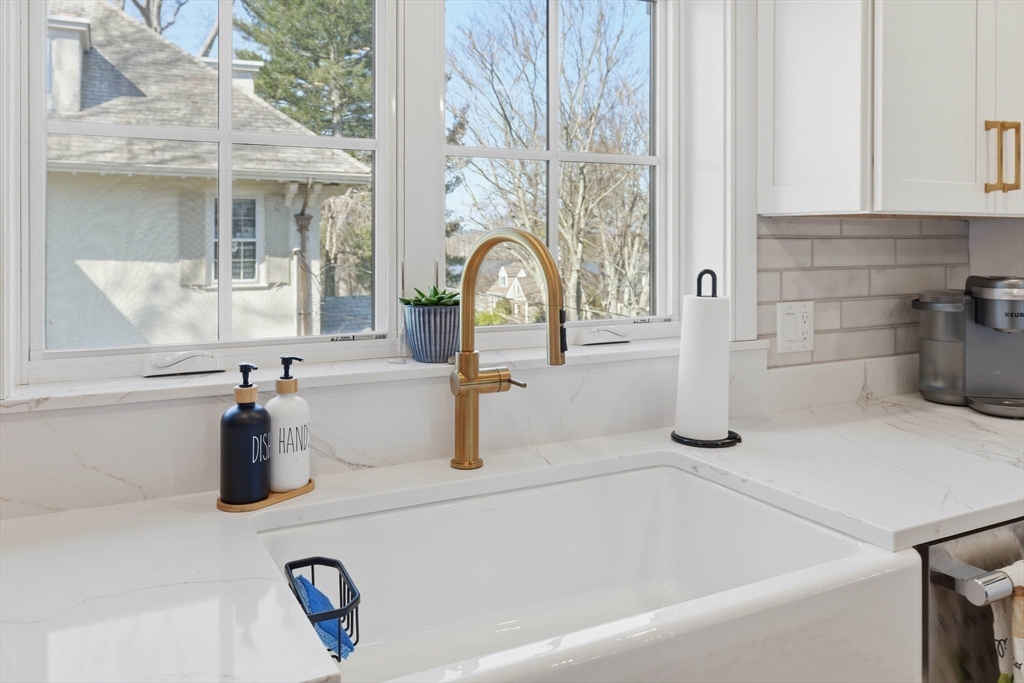 20 Lawrence St #2 Wakefield, MA 01880