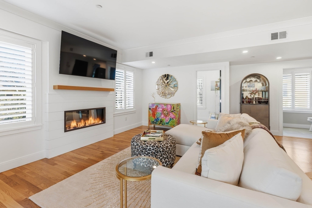 20 Lawrence St #2 Wakefield, MA 01880