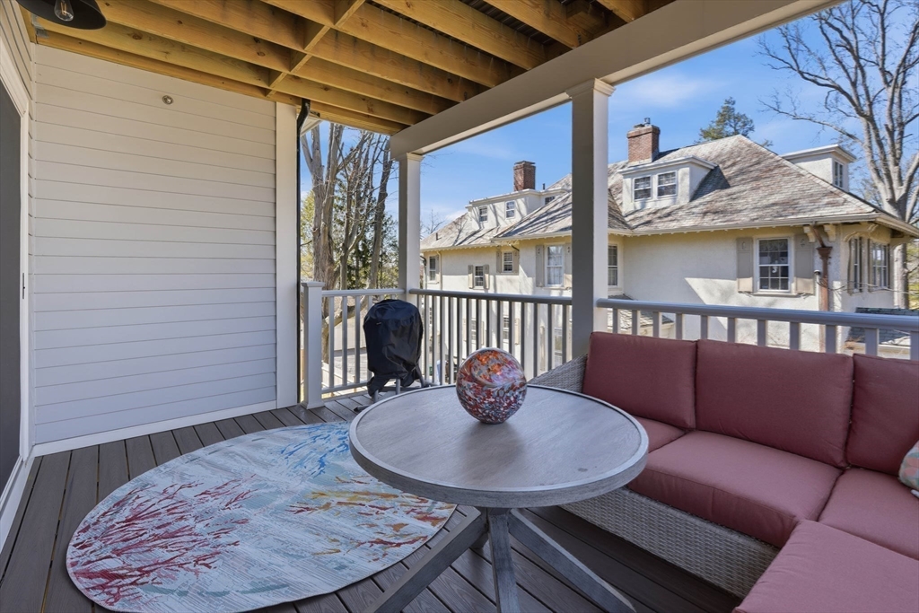 20 Lawrence St #2 Wakefield, MA 01880