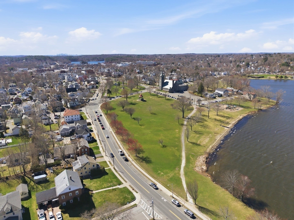 20 Lawrence St #2 Wakefield, MA 01880