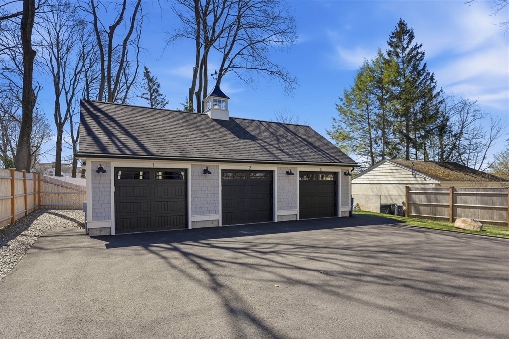 20 Lawrence St #2 Wakefield, MA 01880