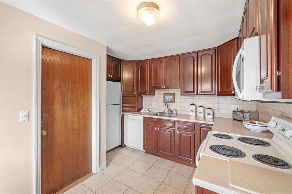 68 Preston Park #9D Wakefield, MA 01880