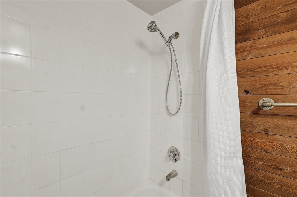 11 Columbia Rd #3 Wakefield, MA 01880