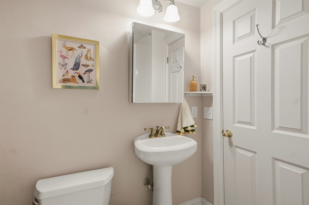 11 Columbia Rd #3 Wakefield, MA 01880