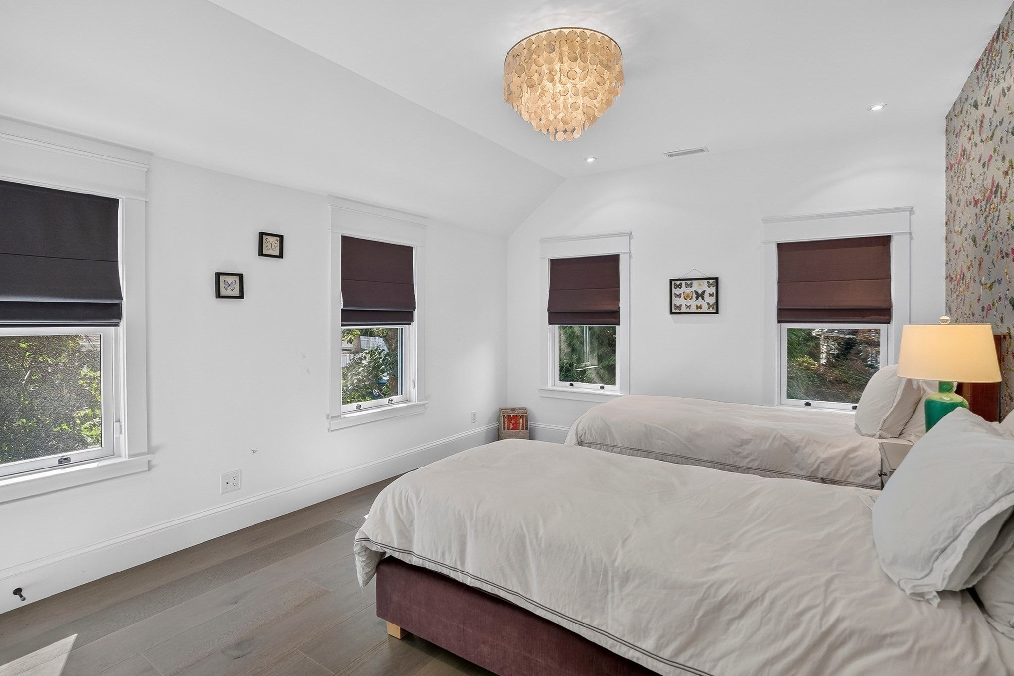 96 South Summer St Edgartown, MA 02539