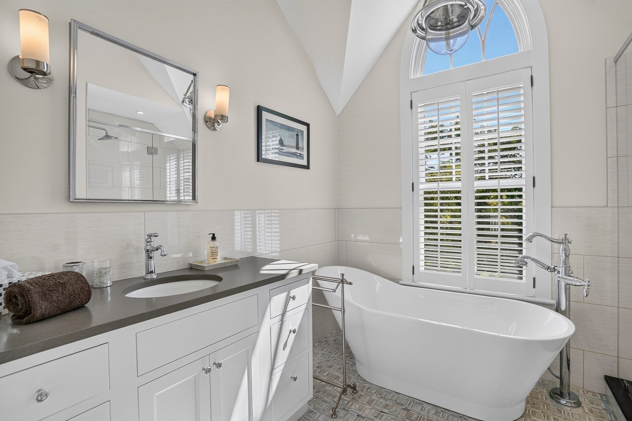 96 South Summer St Edgartown, MA 02539