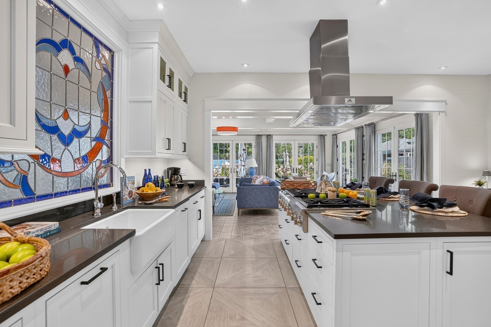 96 South Summer St Edgartown, MA 02539