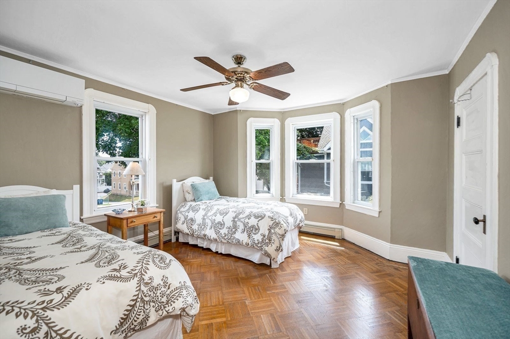 14 Richardson Ave Wakefield, MA 01880